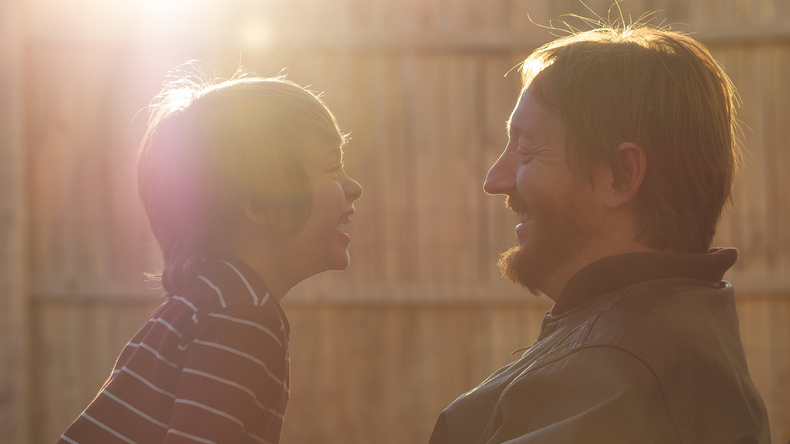 ¿Quieres criar niños felices? 8 consejos científicos para lograrlo