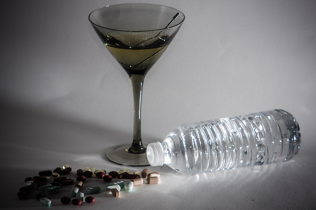 8 medicamentos que jamás debes mezclar con alcohol