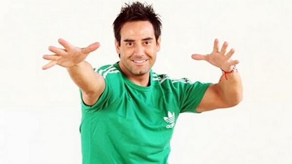 Ex de Ronny Dance lo acusa de no querer hacerse cargo de su hijo