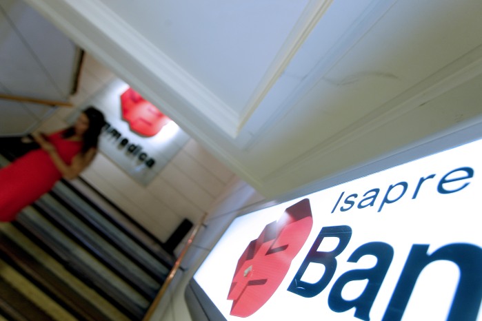 Isapres suman cerca de $20 mil millones en excesos de cotización sin cobrar