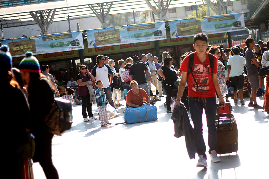Alzas de hasta 21 mil pesos experimentaron los pasajes de buses para Fiestas Patrias
