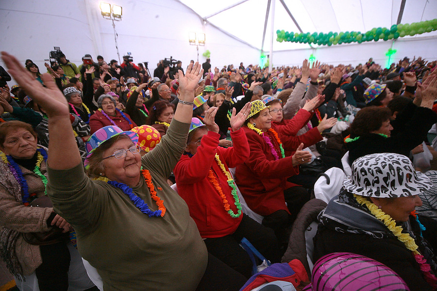 Nonitas y abuelitos de El Bosque celebraron haber pasado agosto