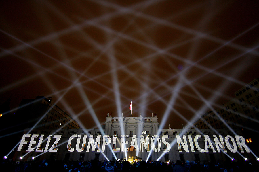 La Moneda se enfiestó para celebrar los 100 años de Nicanor Parra