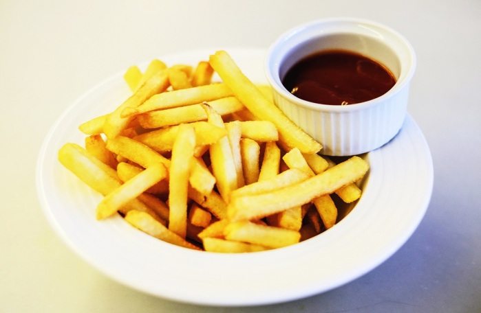 Estudio chileno revela cómo cocinar papas fritas de manera más sana