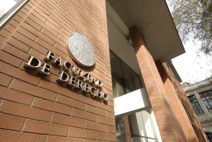 Derecho de la UC se posiciona en el primer lugar en ranking de carreras