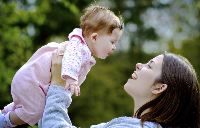 Científicos creen que los hijos pueden parecerse a los ex de la madre... sin que esta sea infiel