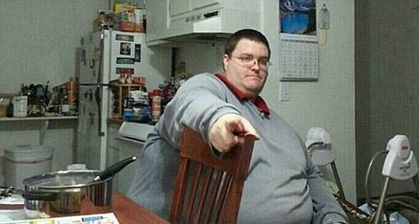 El antes y después del hombre que bajó 174 kilos y ahora corre maratones