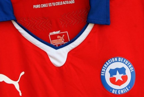 Futbolista extranjero acepta el ofrecimiento de jugar por Chile