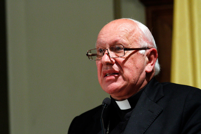 Arzobispado aclara que Ezzati no hizo denuncia contra sacerdotes Aldunate, Berríos y Puga