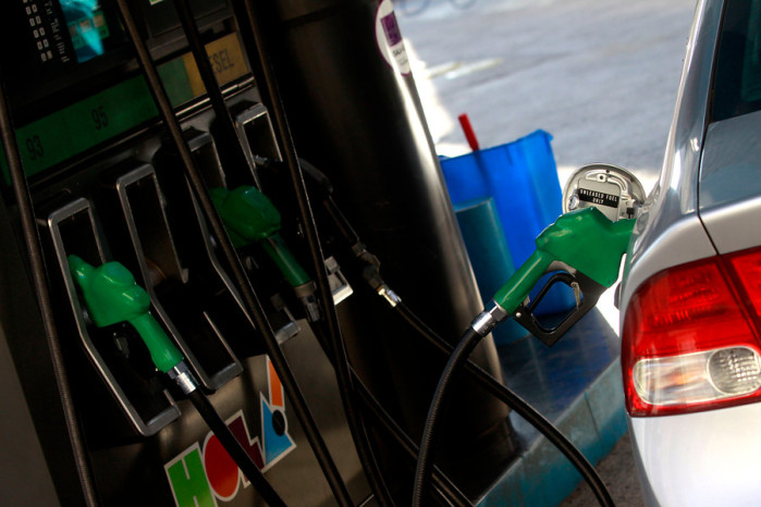 Precios de las bencinas tendrán variaciones dispares desde este 23 de octubre