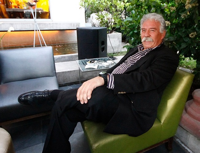 Rostros de la TV juzgados por fraude podrían recibir una condena de 10 años y un día