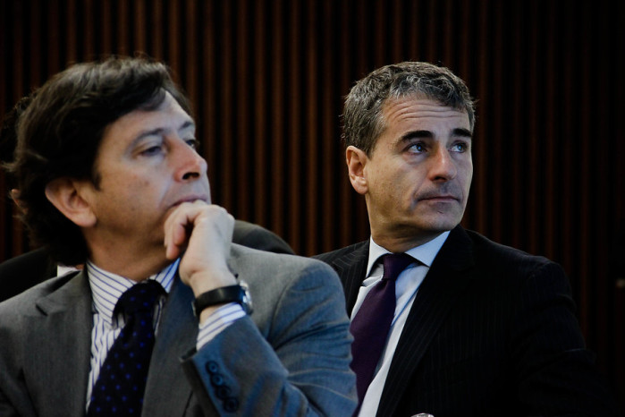 Caso Penta: Allanan casa de Andrés Velasco y empresa vinculada a Laurence Golborne