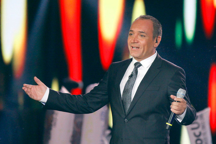 Hackean con foto porno cuenta de Twitter de Luis Jara