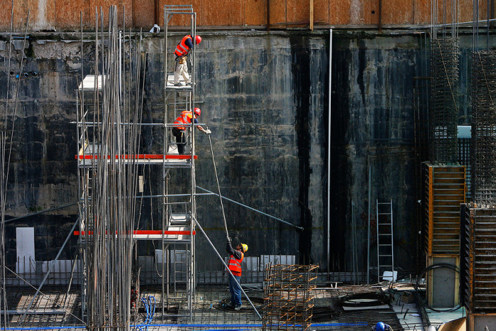 Trabajador muere al caer desde montacarga en obra de ampliación de clínica