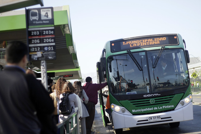 Transporte público: Estudio asegura que el Transantiago es el mejor de América Latina