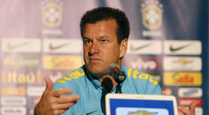 DT de Brasil llegó a Chile a buscar centro de entrenamiento para Copa América