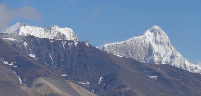 Gendarmería argentina rescatará cuerpos de reconocidos esquiadores que murieron en Cochrane