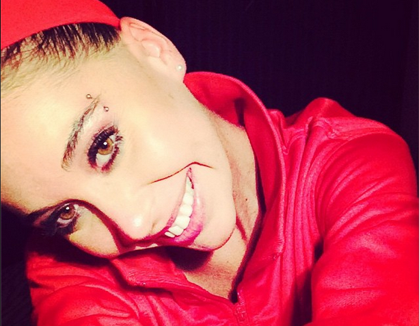 Defienden cuerpo exageradamente trabajado de Vale Roth