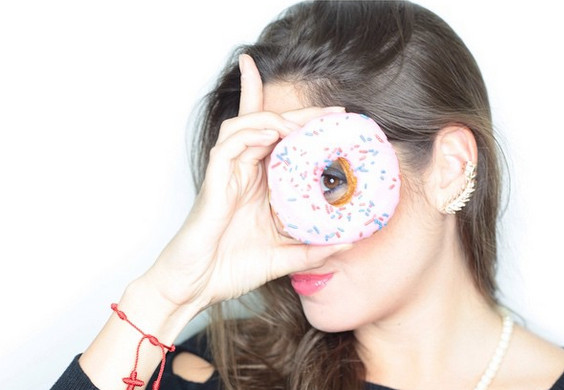 Kel Calderón en portada de revista nacional: ¿Nueva víctima del Photoshop?