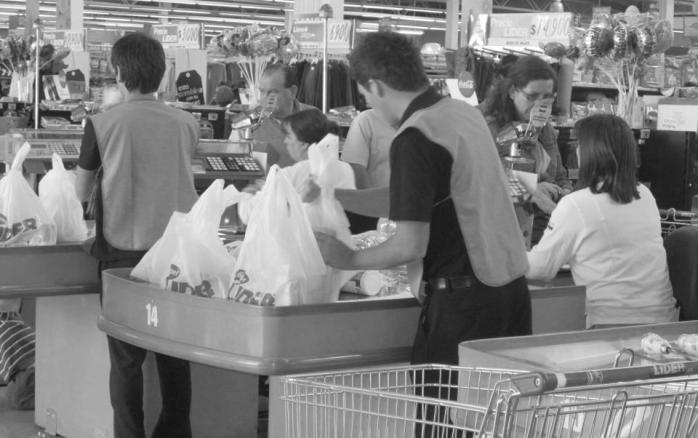 Llaman en redes sociales a castigar colusión no visitando supermercados el 10 de enero