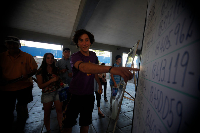 PSU 2014: Miles de estudiantes chilenos reconocerán sala hoy