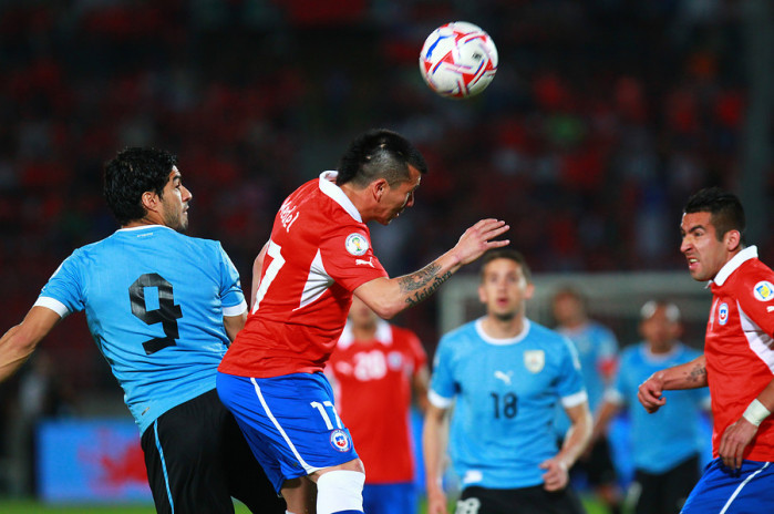 Dos jugadores de la 'U' en nómina uruguaya para enfrentar a Chile