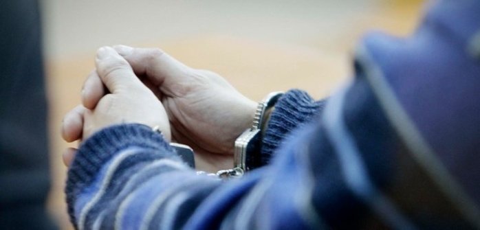 Detenido queda hombre que habría asesinado a su esposa e hijo de 4 años en Maipú