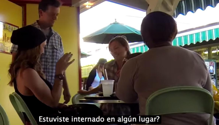 'Psicópata' de Internet asusta en la calle a gente que no conoce físicamente