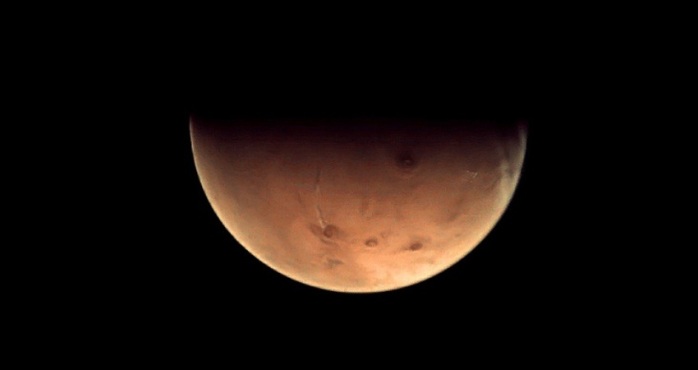 Científico postula que Marte fue bombardeado por alienígenas