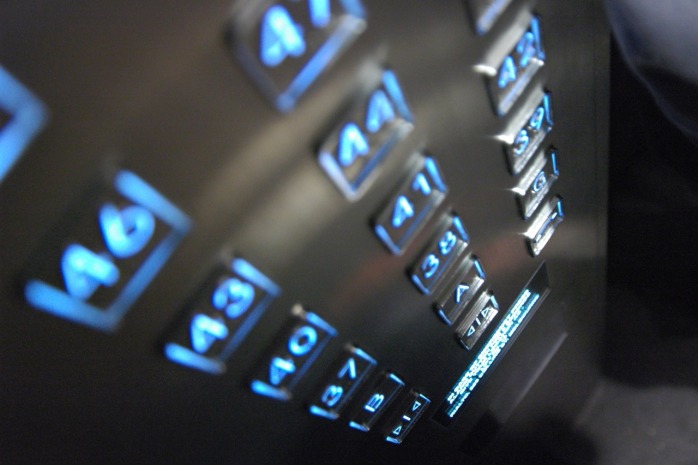 Joven fallece traes caer al vacío en ascensor desde un noveno piso