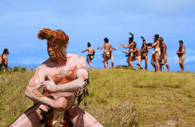 Luis Jara se refiere a las burlas y críticas por su osado video en Rapa Nui