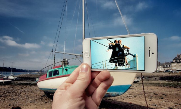 20 graciosas fotografías que combinan con escenas del cine y la TV