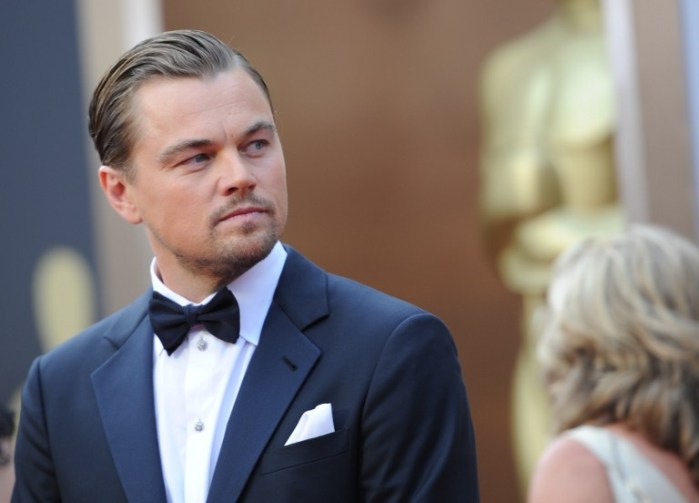 Barbón, con panza y rodeado de mujeres: Así pasó Leo DiCaprio el Año Nuevo