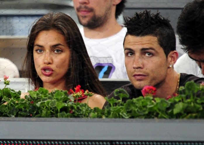 Irina Shayk habría cambiado a Cristiano Ronaldo por famoso actor y campeón de la WWF