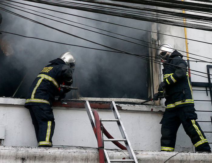 Incendio de vivienda en Talca deja un muerto