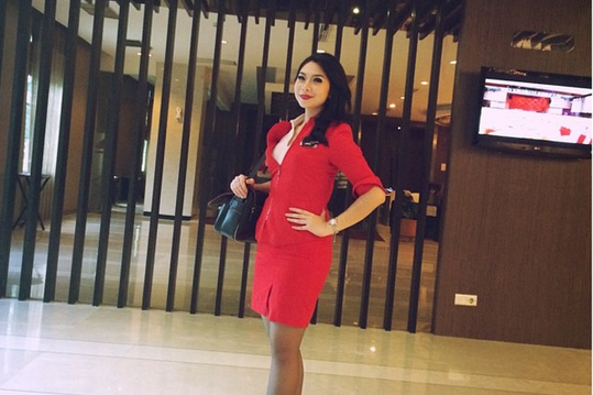 Foto que le dedicó azafata del AirAsia a su novio poco antes de morir se vuelve viral