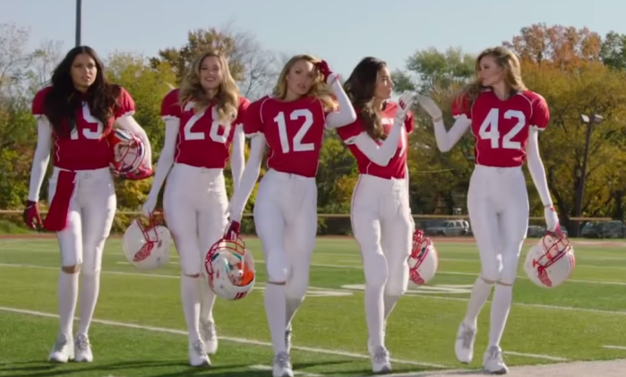 Ángeles de Victoria's Secret se suman a la fiebre por el Super Bowl 2015