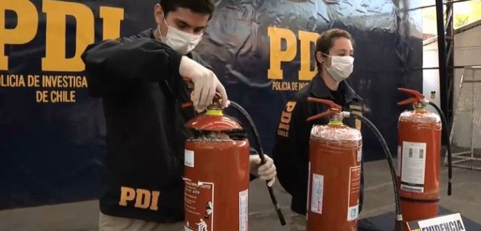 PDI desarticula banda e impide ingreso al país de 36 kilos de droga oculta en extintores