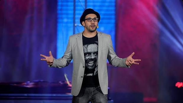 La ácida rutina de Edo Caroe en Olmué 2015 que se tomó Twitter