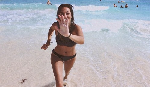 Cathy Fulop y su hija revolucionan Internet con sus fotos en bikini en Punta Cana