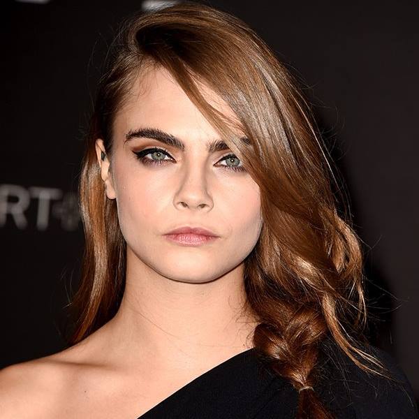 Cara Delevingne anuncia visita a Chile a través de video