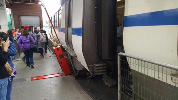 Metro de Valparaíso: Se descarriló vagón de tren en Estación Barón