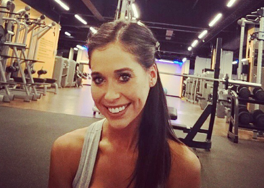 Amargo cumpleaños de Vale Roth: Se agarró de las mechas con su padre en Twitter