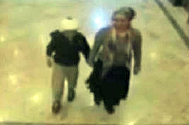 Madre asesina a su hijo por considerar que tenía las orejas 