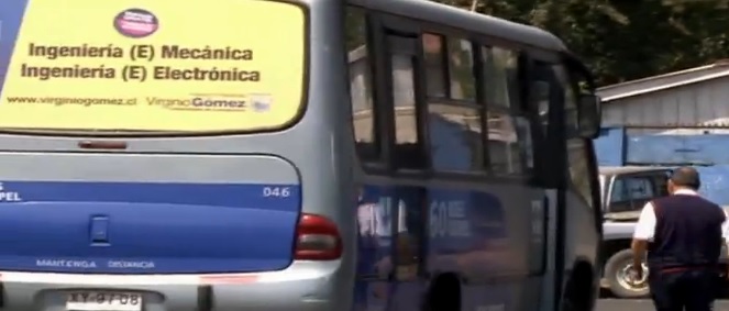 Presunto policía agrede violentamente a micrero en Concepción