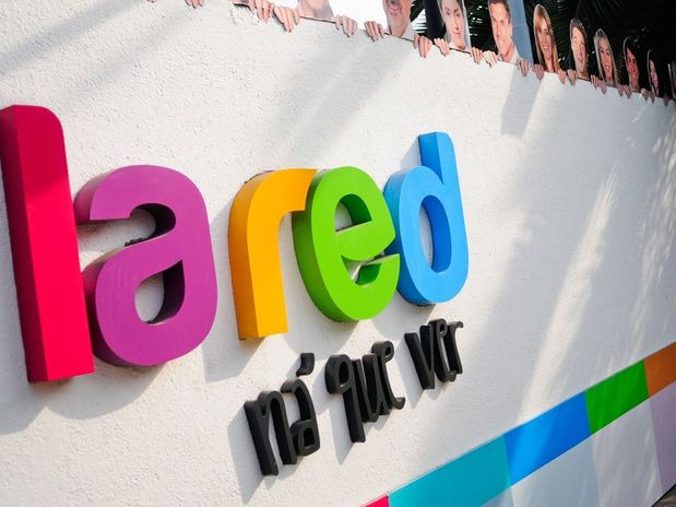 Hackean portal de La Red con mensaje en contra de 