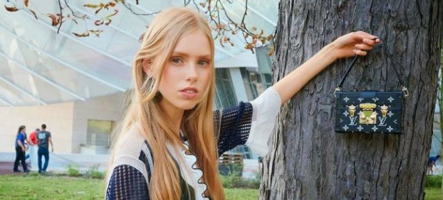 Revista danesa debió disculparse por fotografías de 'modelo cadáver'