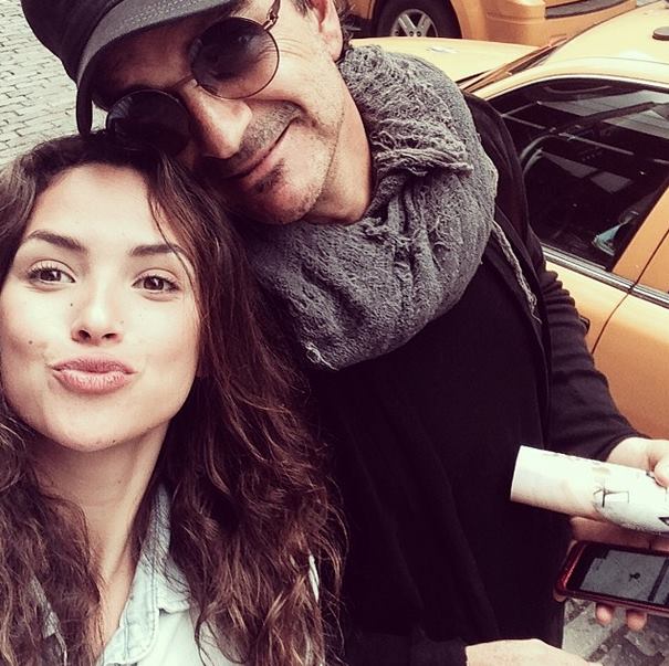 La bella hija de Ricardo Arjona que brilla con luz propia en Hollywood