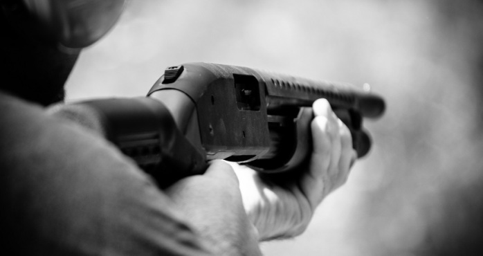 Relajado estudiante se tomó una selfie mientras sangraba: Recibió disparo en el hombro