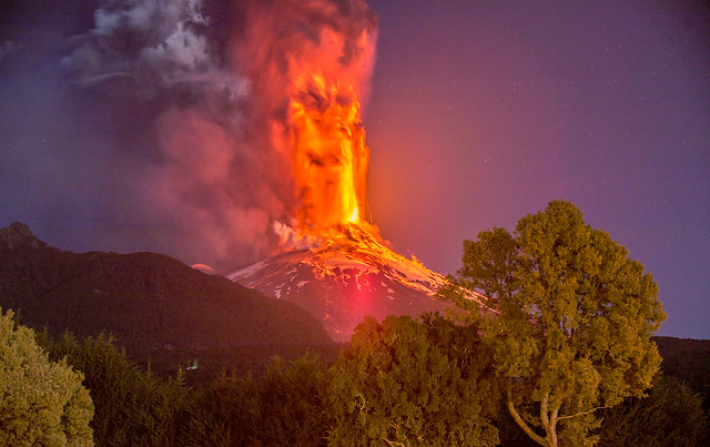 Más e impresionantes fotos aparecen sobre la erupción del Volcán Villarrica